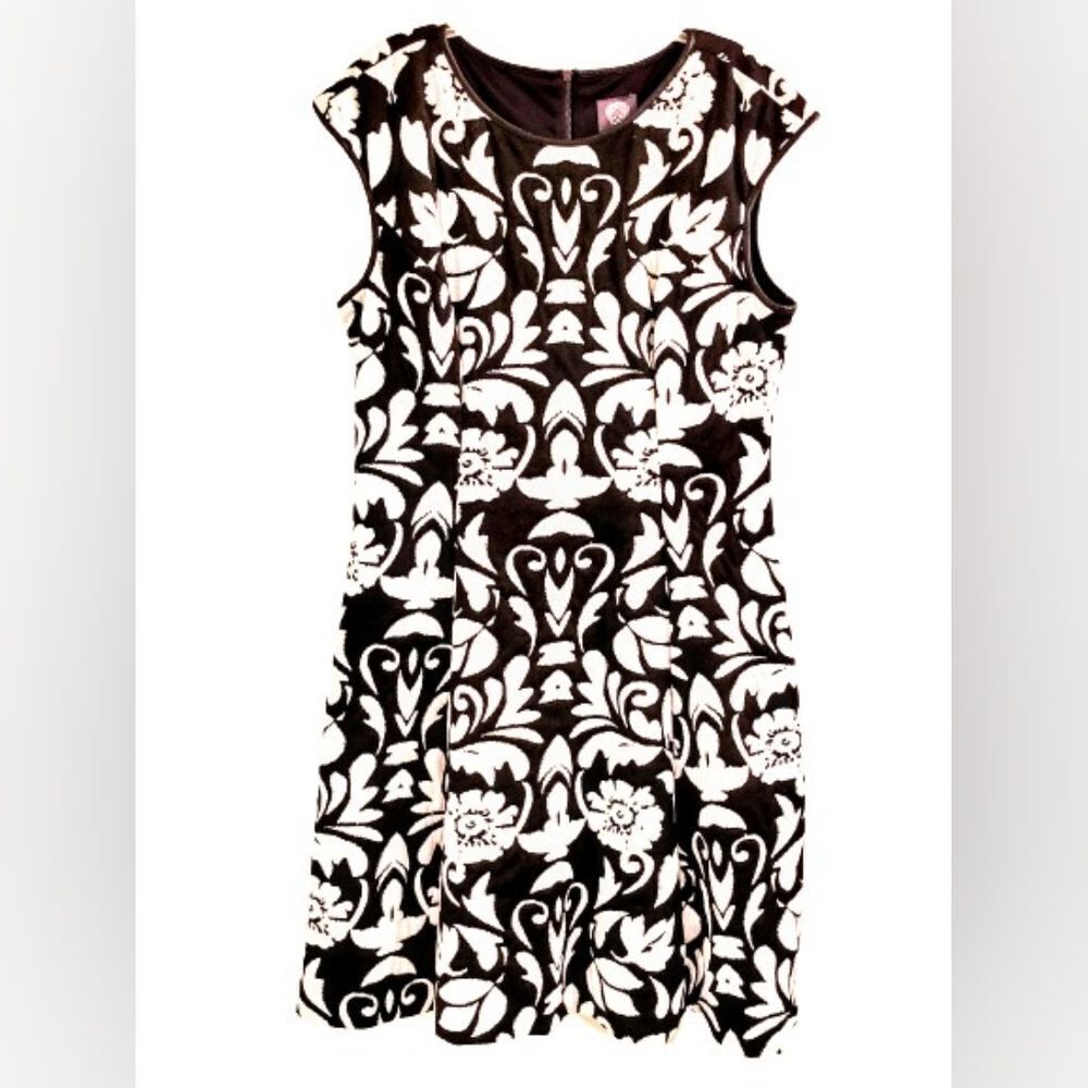 NWOT Vince Camuto Black/White Misses Sz 12 Sleeveless Blister Knit A-Line Dress